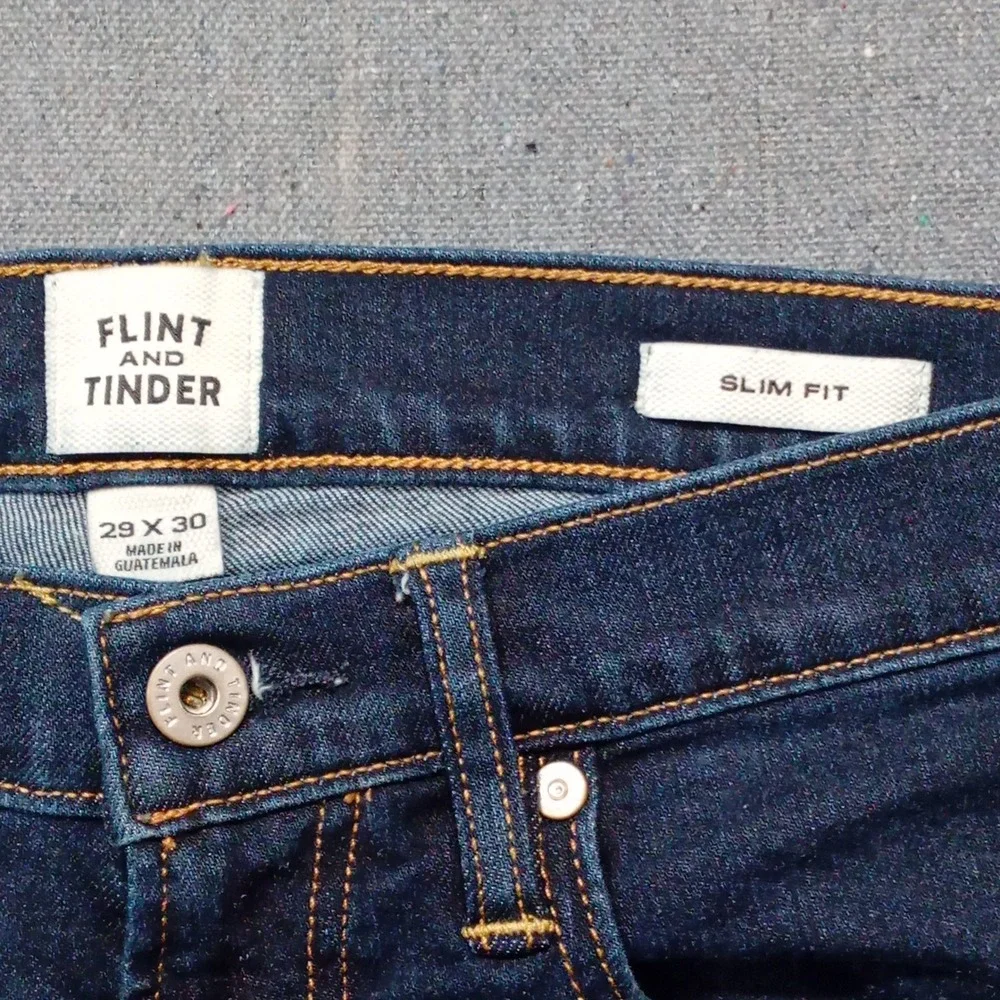 Flint and Tinder Slim Fit Jeans Mens 29x30 Dark Wash Indigo Denim Pants